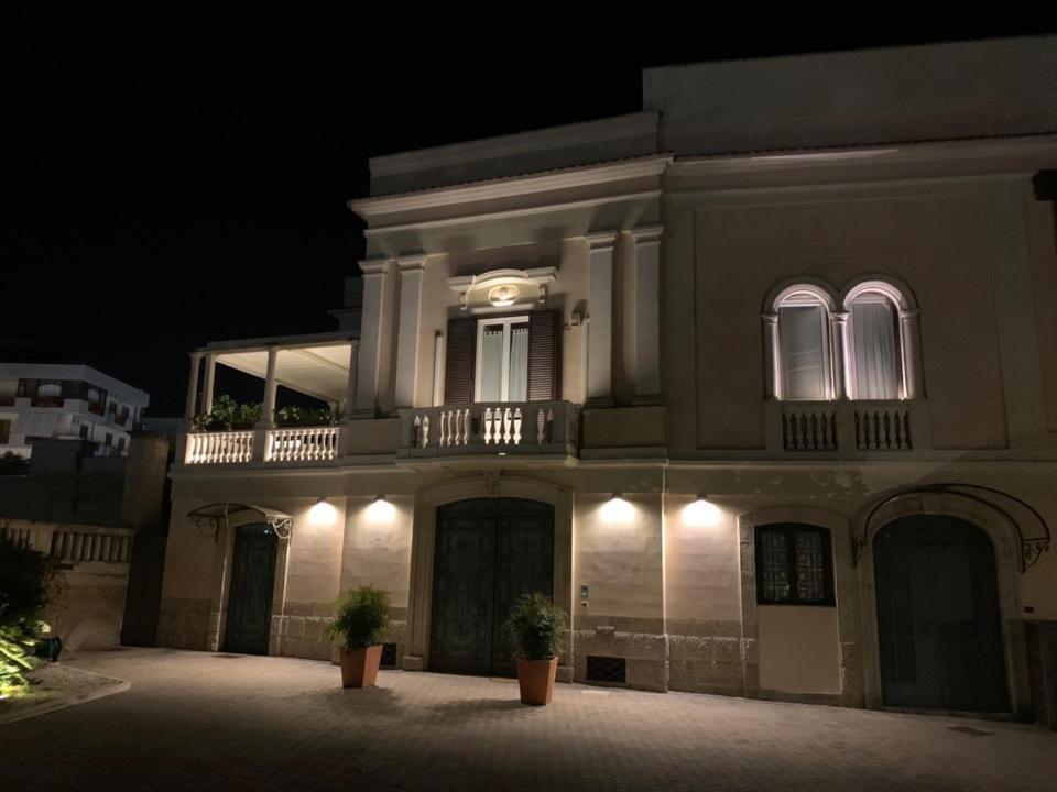 Giardini 82 B&B กราวีนา อิน ปูเลีย ภายนอก รูปภาพ