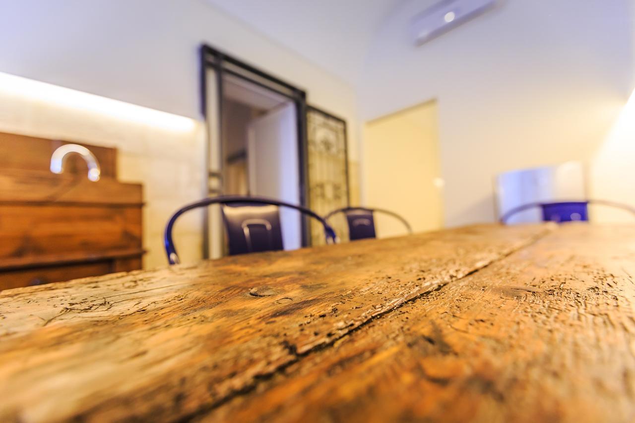 Giardini 82 B&B กราวีนา อิน ปูเลีย ภายนอก รูปภาพ